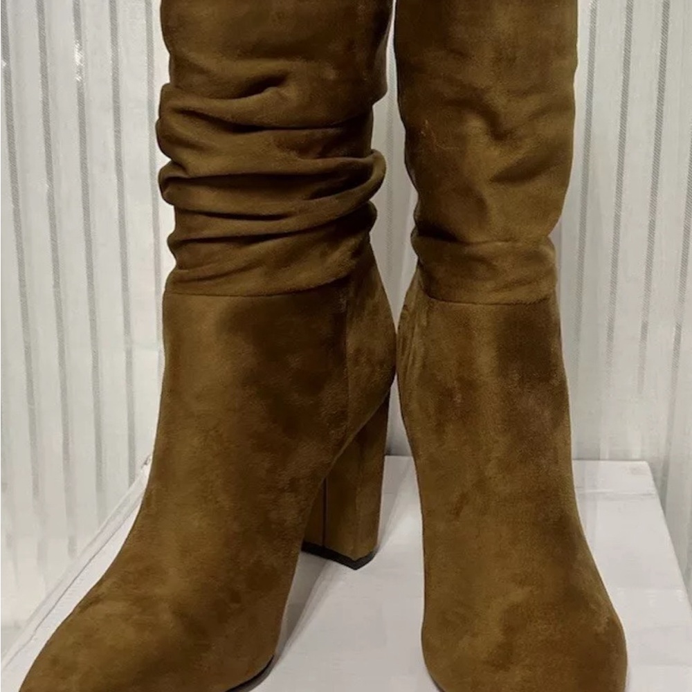“Denner” Suede Slouch Boots SZ (8.5) New In Box “Dark Natural” Cute …